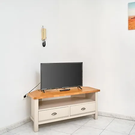 Apto B-a Almoraide Aparthotel 3*
