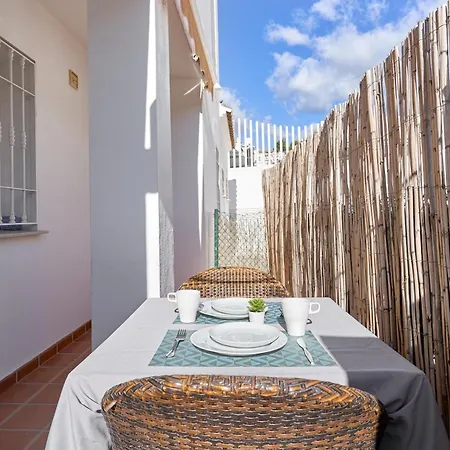 Aparthotel Apto B-a Almoraide 3*